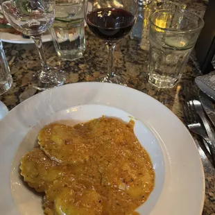 Lobster ravioli &amp; Malbec