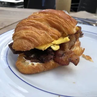 Bacon Croissan'wich