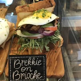 The Green Brekkie