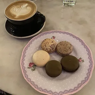 Oreo Cookie Macaroon