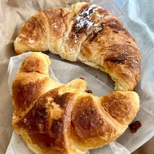 Croissants (cream &amp; apricot)