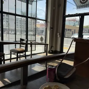 You're looking at the corner of Cahuenga and Selma Ave in Hollywood. The front door and a few 2 person tables. Nice chill spot.