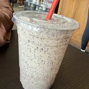 Blueberry smoothie w/whey protein