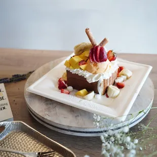 Tropical Paradise Honey Toast