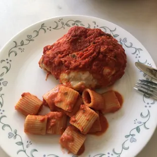 Chicken Parmesan and side pasta leftovers. Still just as good!