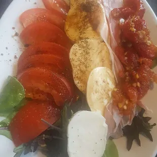Mozzarella Caprese