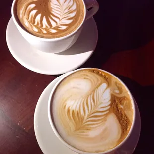 Azteca Mocha &amp; White Mocha