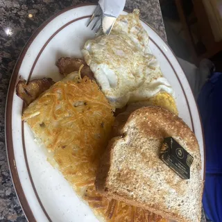 Scrambled eggs, ham and Swiss cheese