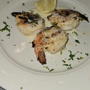 Breaded shrimp quick on the grill top.