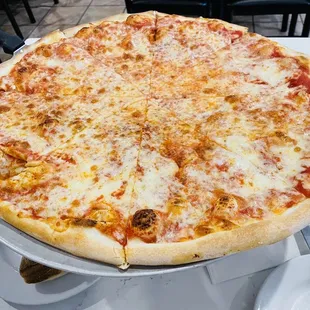 XL Cheese pizza