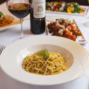 classic and simple italian pasta cooked to perfection.
