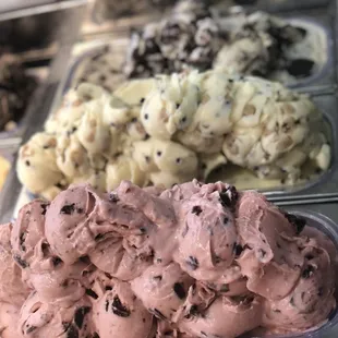 Black cherry chip gelato