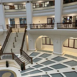 The Rotunda - Caffe Teatto is in the upper right.