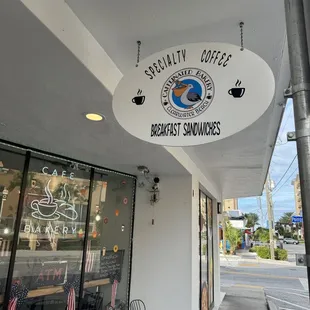 the outside of a coffee shop