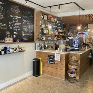 Neat, sweet and petite!