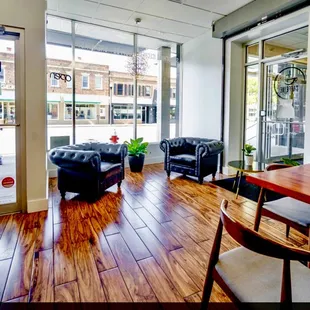 The front window chairs where we sat