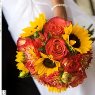 Cagle's Flowers & Gifts