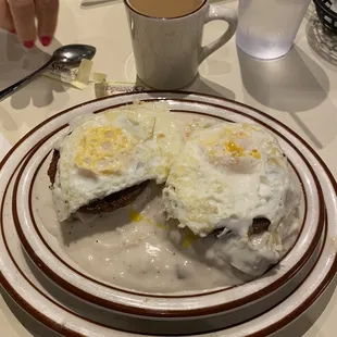 Making our Cagney's Benedict breakfast.