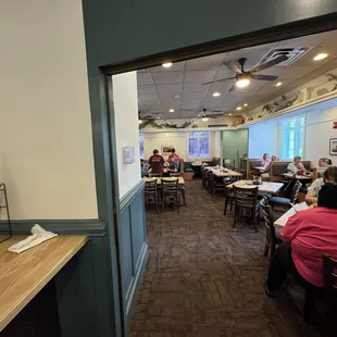 Secondary dining room