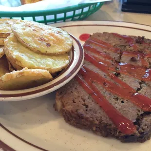 Meatloaf and fried squash