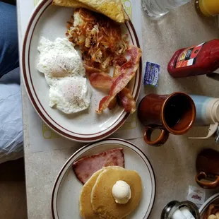 The sampler breakfast.