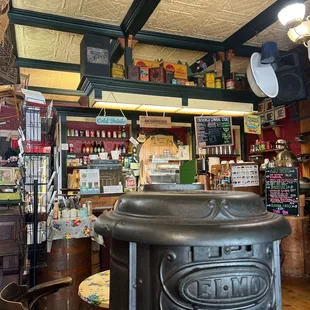 Behind the vintage oven is the ordering counter.