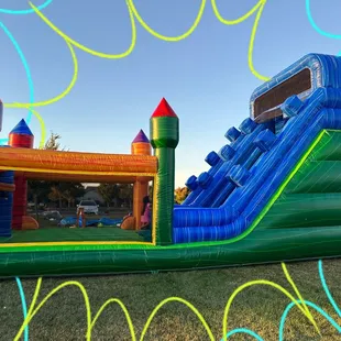 Grand Castle Bounce Slide Combo