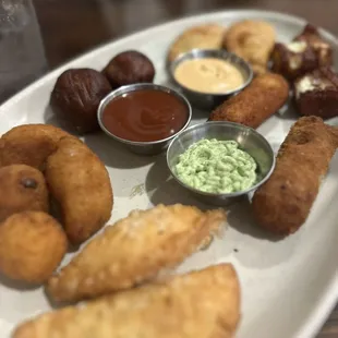 Empanadas Carne Croquetas Spicy Goat Cheese Croquetas Bacalao Croquetas Queso Frito Aguacate Relleno Bolas De Platano Rellenas Con Picadillo