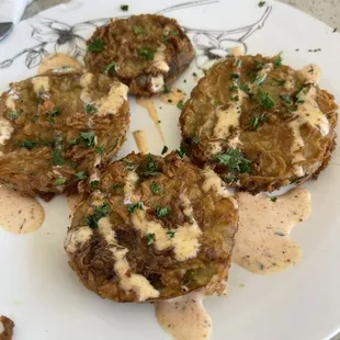 Fried green tomatoes, outstanding!!