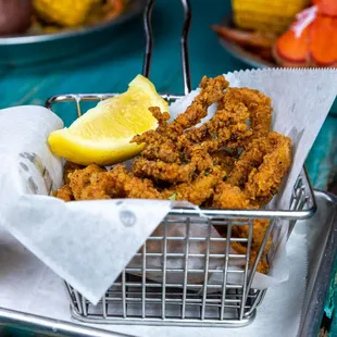 a basket of fried shrimp