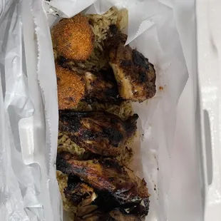 7 Piece Blackened Chicken Wings Basket with dirty rice