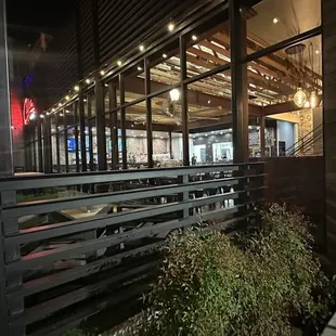 Rounding the corner from parking to entrance