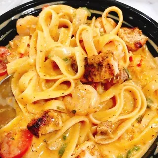 CAJUN CREAM SAUCE FETTUCCINE