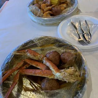 1/2 LB SNOW CRAB