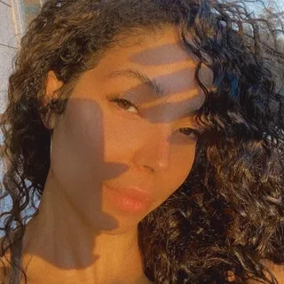 Amber W.