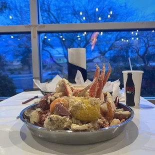 1. Very delicious 2. Food is fresh 3. Large portions 4. Friendly service 5. Beautiful environment.