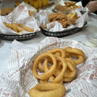 3 Piece Chicken Tenders Basket