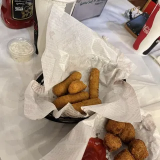 Fried Cheese Sticks(6pcs)