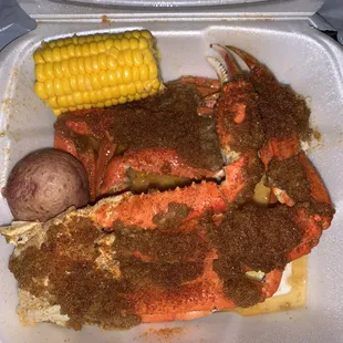 1 lb of crab legs garlic butter and Cajun mix spicy