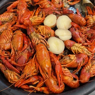 a plate of cajuns and potatoes