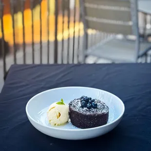 CHOCO LAVA CAKE