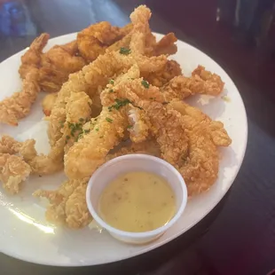 Catfish strips with sauce