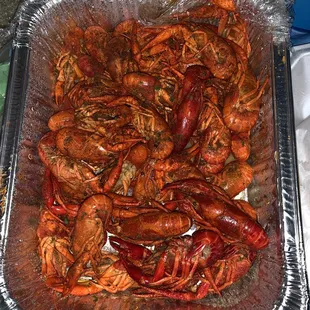 Does this look like 3lbs crawfish to you.. was really hoping I had a closer place to eat crawfish at than shaking crab. But I guess not.