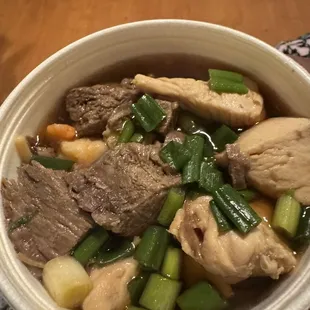 Yakamein: beef, chicken, shrimps