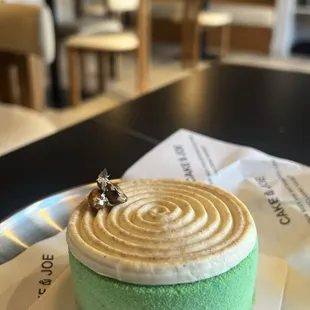 Pistachio Mousse cake