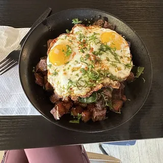 AUTUMN POTATO HASH