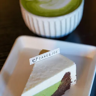 Matcha Light Cream Cake