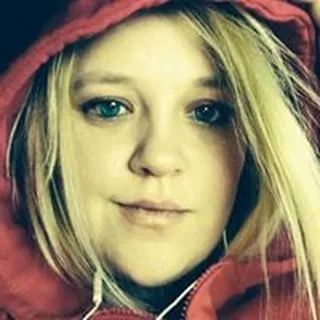 Kari R.