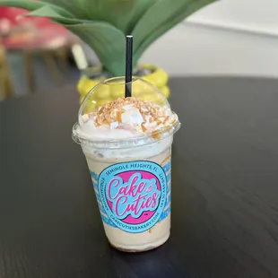 Iced Caramel Crunch Latte