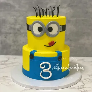 Minion Birthday Cake